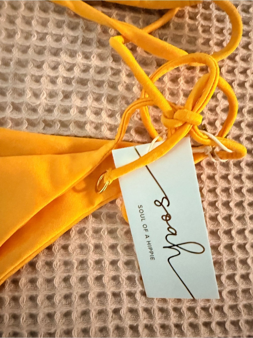 Soah Yello Triangle String Bikini Set - Picture 3 of 5